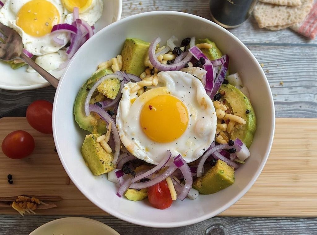 5-Minute Keto Avocado Egg Salad